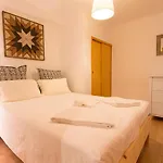 Apartment Cosy Chiado By Homing *